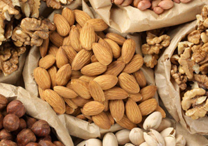 全自動(dòng)化堅(jiān)果、炒貨、顆粒包裝機(jī)